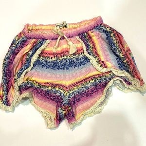 ABERCROMBIE KIDS VIBRANT ADORABLE BOHO SHORTS IN PERFECT CONDITION